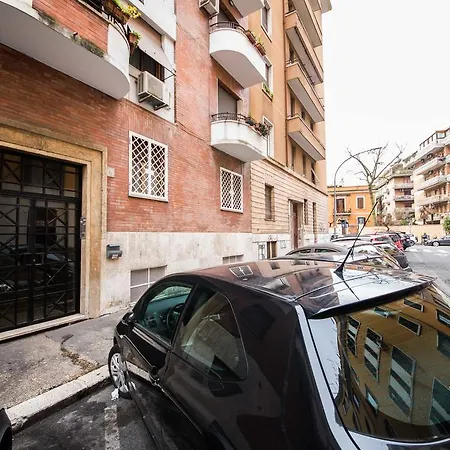 Prat Apartamento *